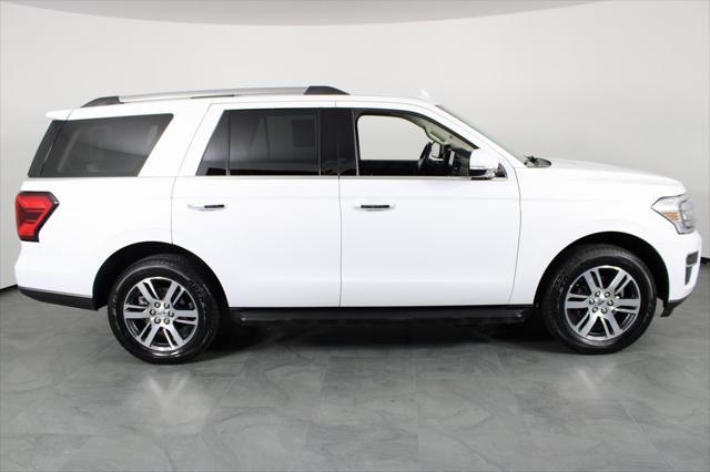 used 2024 Ford Expedition car, priced at $59,987