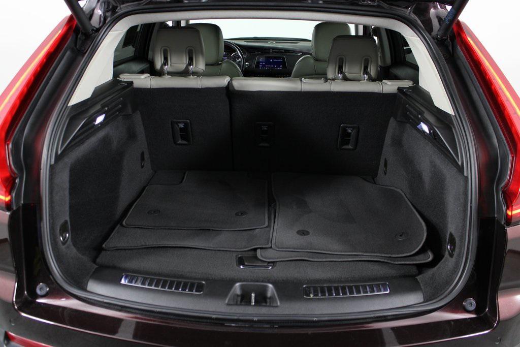 used 2020 Cadillac XT4 car, priced at $17,983