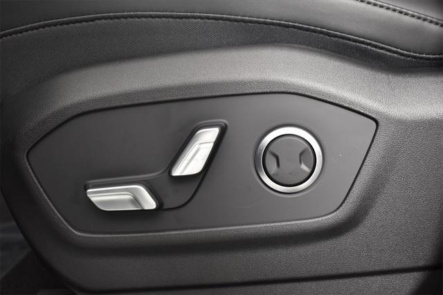 new 2025 Hyundai Santa Fe car, priced at $35,033