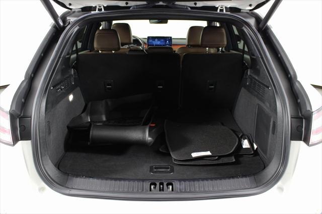 used 2022 Lincoln Nautilus car, priced at $35,140