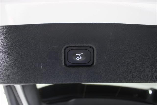 used 2022 Lincoln Nautilus car, priced at $35,140
