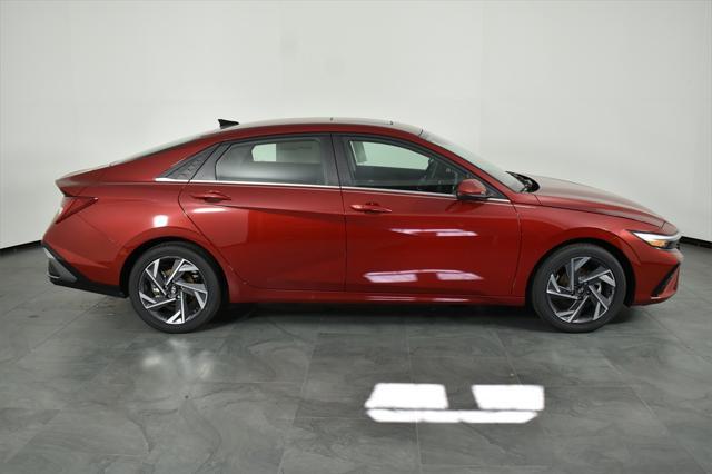 new 2025 Hyundai Elantra car, priced at $25,883