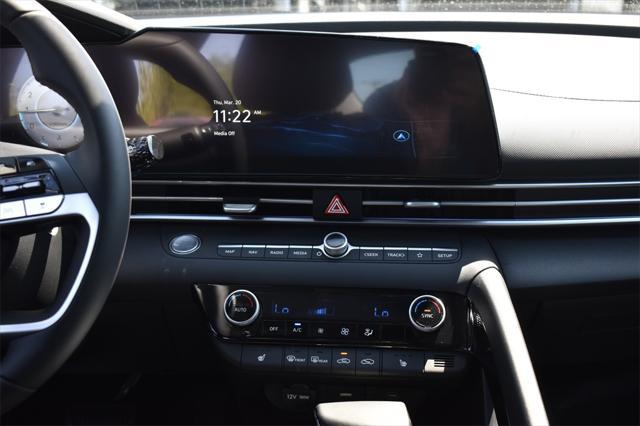 new 2025 Hyundai Elantra car, priced at $25,883