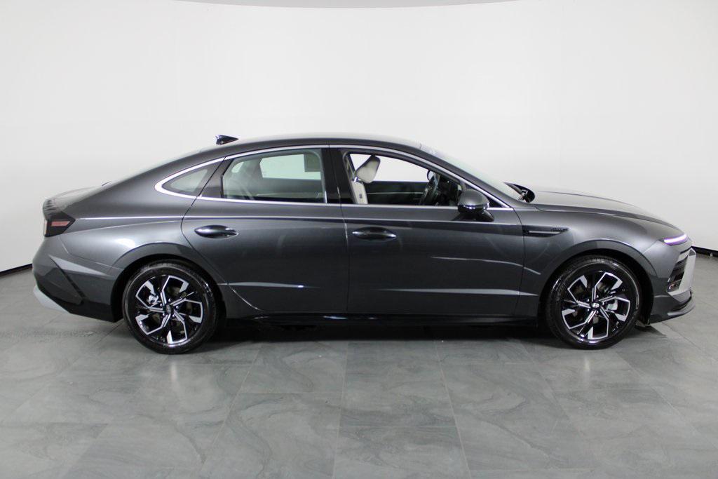 used 2024 Hyundai Sonata car, priced at $24,487