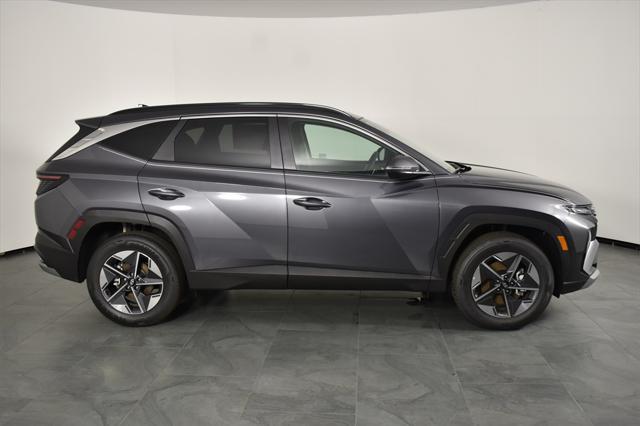new 2025 Hyundai TUCSON Hybrid car, priced at $36,210