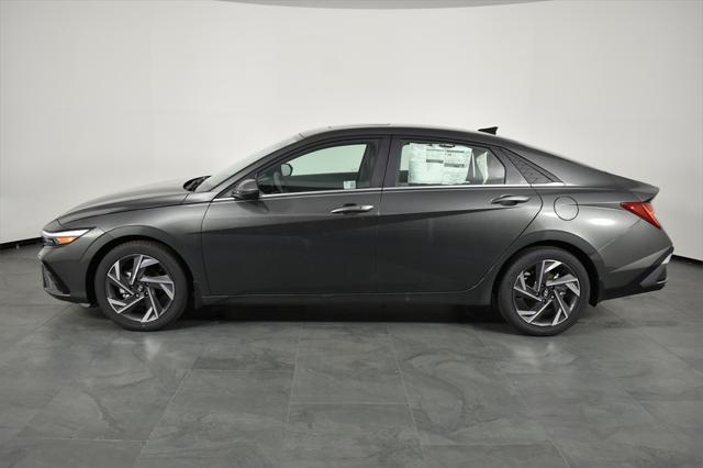 new 2024 Hyundai Elantra car, priced at $23,179