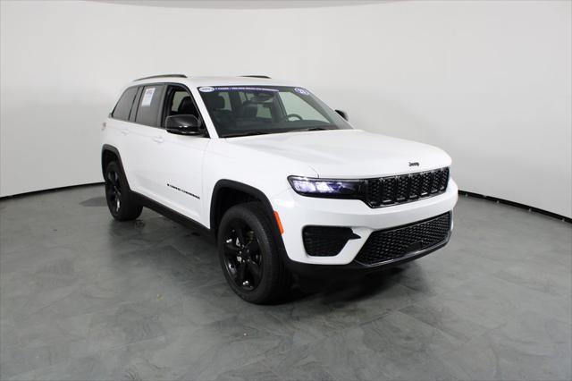 used 2023 Jeep Grand Cherokee car, priced at $32,287