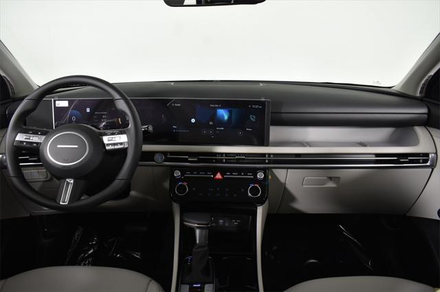 new 2025 Hyundai Tucson car, priced at $32,184