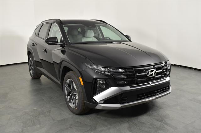 new 2025 Hyundai Tucson car, priced at $30,017