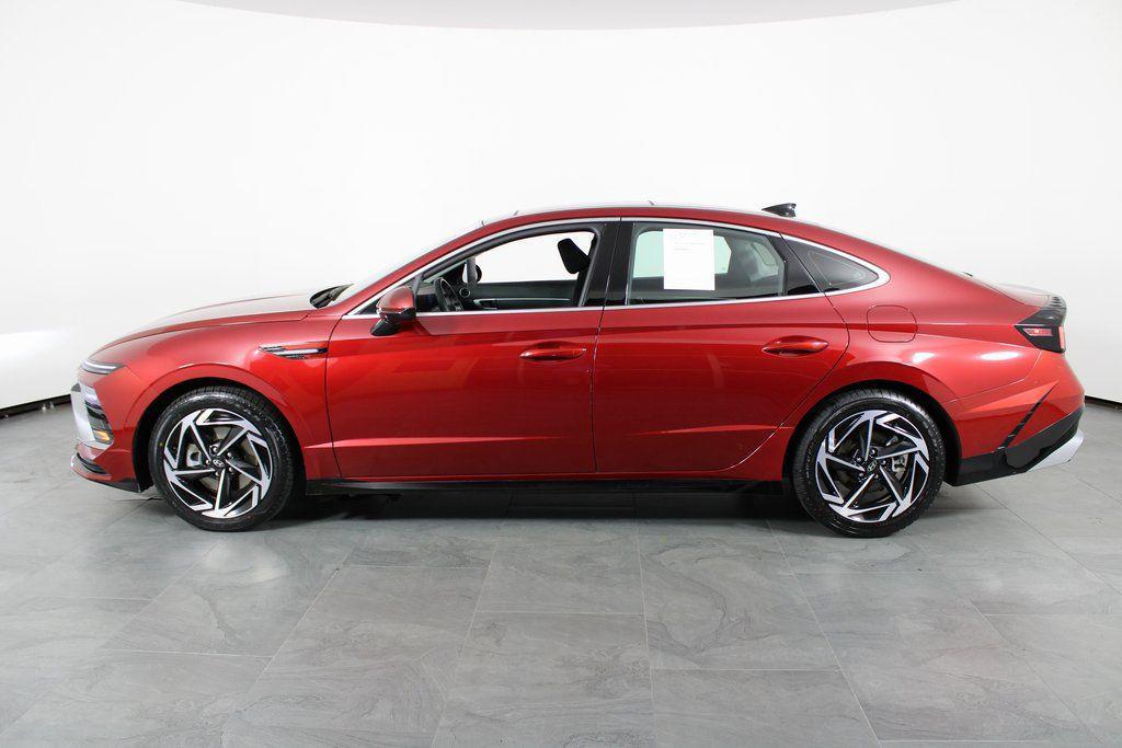 used 2024 Hyundai Sonata car, priced at $22,137