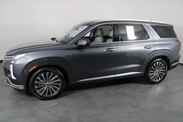 used 2024 Hyundai Palisade car, priced at $43,256