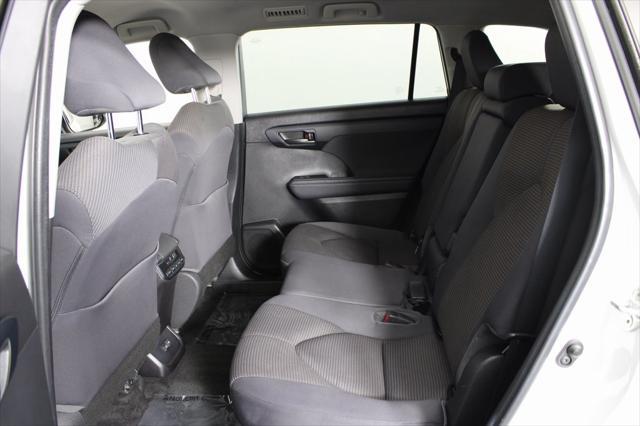 used 2023 Toyota Highlander car, priced at $23,187