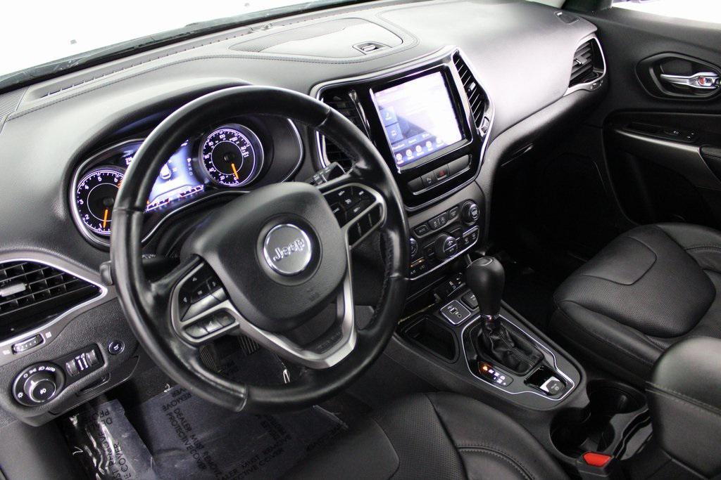 used 2020 Jeep Cherokee car, priced at $13,537