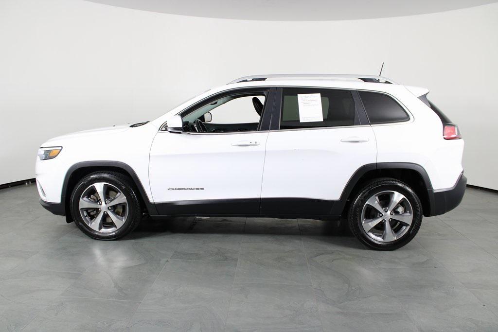 used 2020 Jeep Cherokee car, priced at $13,537