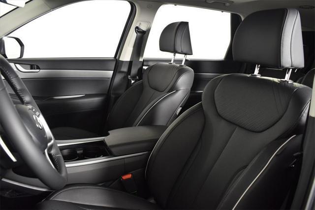 new 2025 Hyundai Palisade car, priced at $39,615