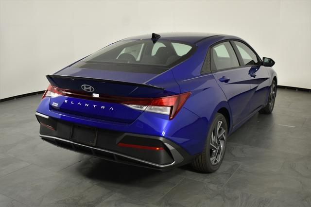 new 2025 Hyundai Elantra car, priced at $23,028