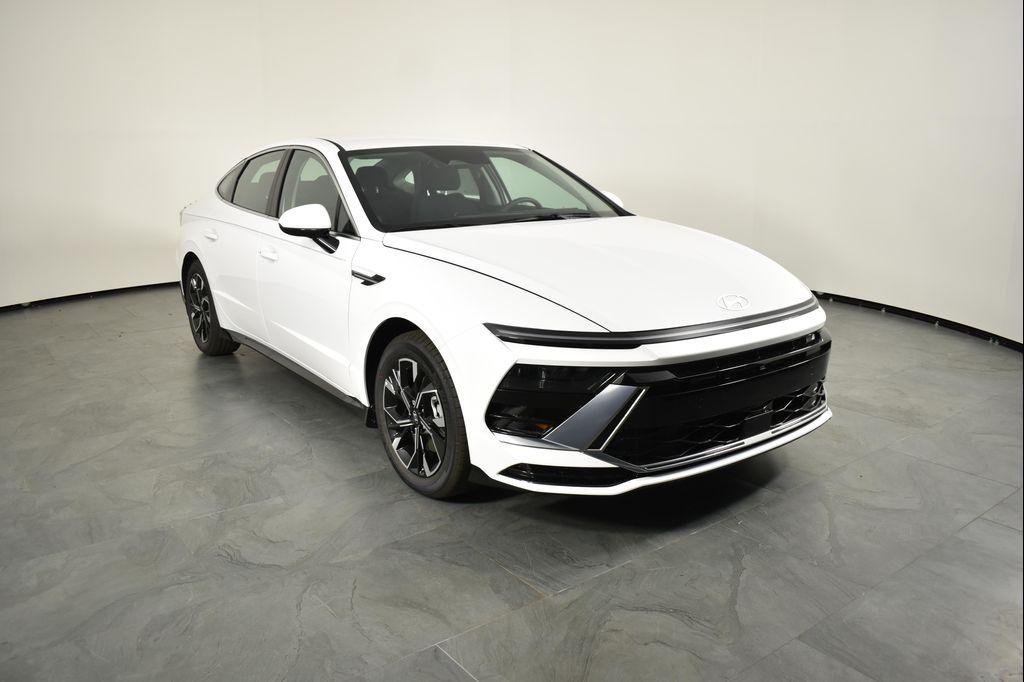 new 2025 Hyundai Sonata car, priced at $25,483
