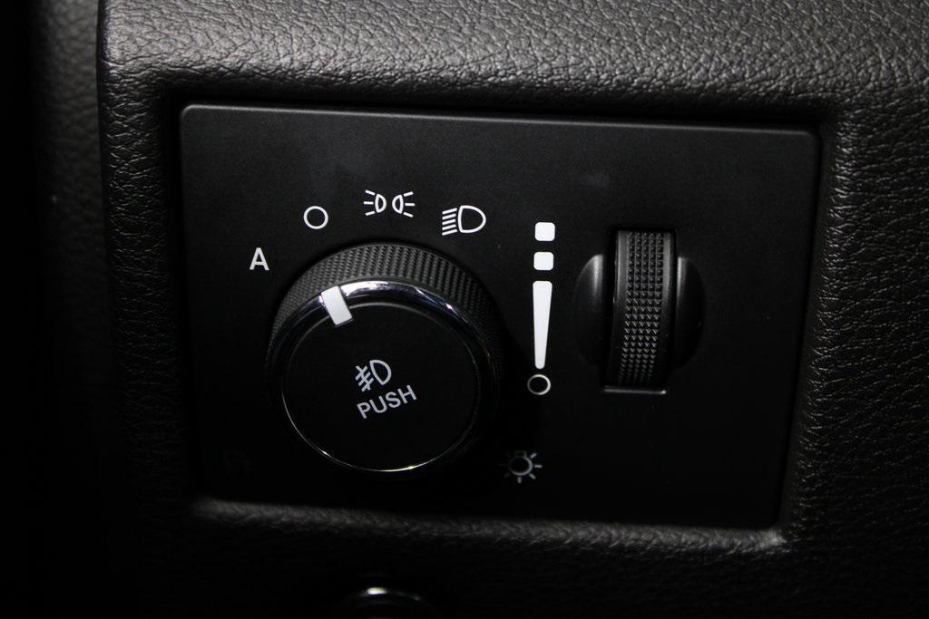 used 2019 Jeep Grand Cherokee car, priced at $13,984