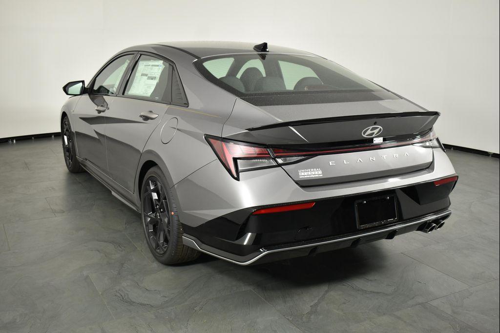 new 2025 Hyundai Elantra car, priced at $27,034