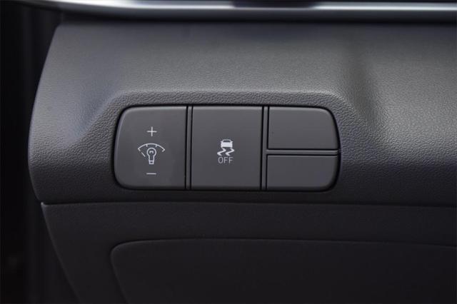 new 2025 Hyundai Elantra car, priced at $23,528