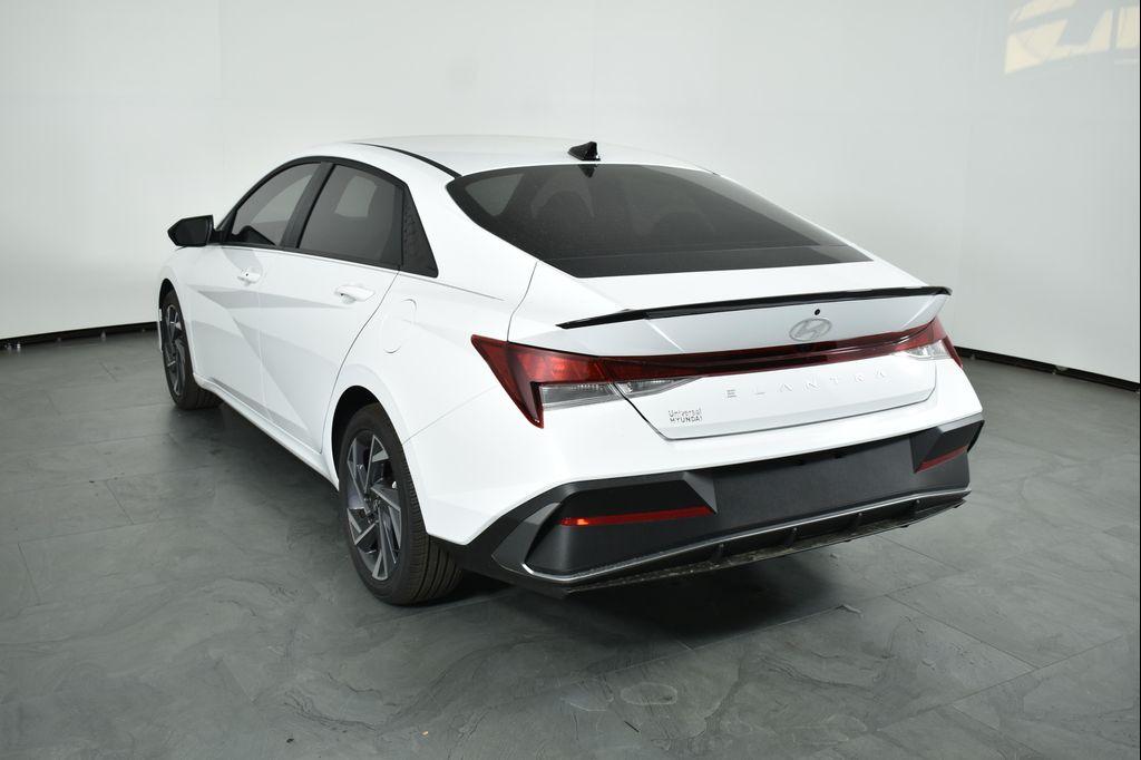 new 2025 Hyundai Elantra car, priced at $24,028