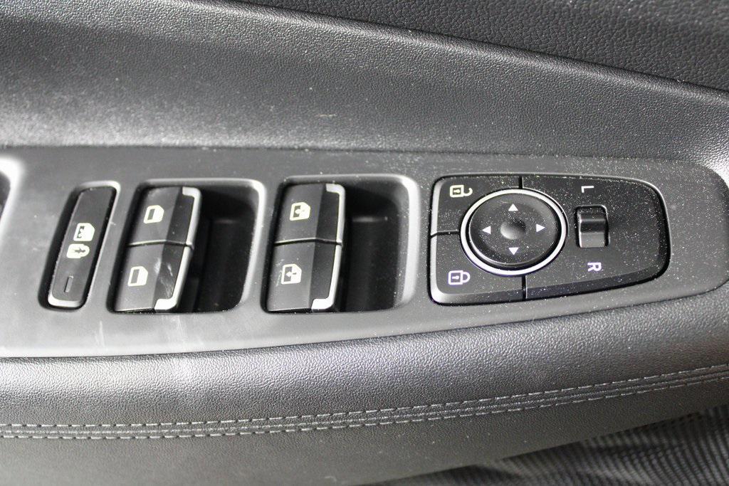 used 2022 Hyundai SANTA FE HEV car, priced at $22,386