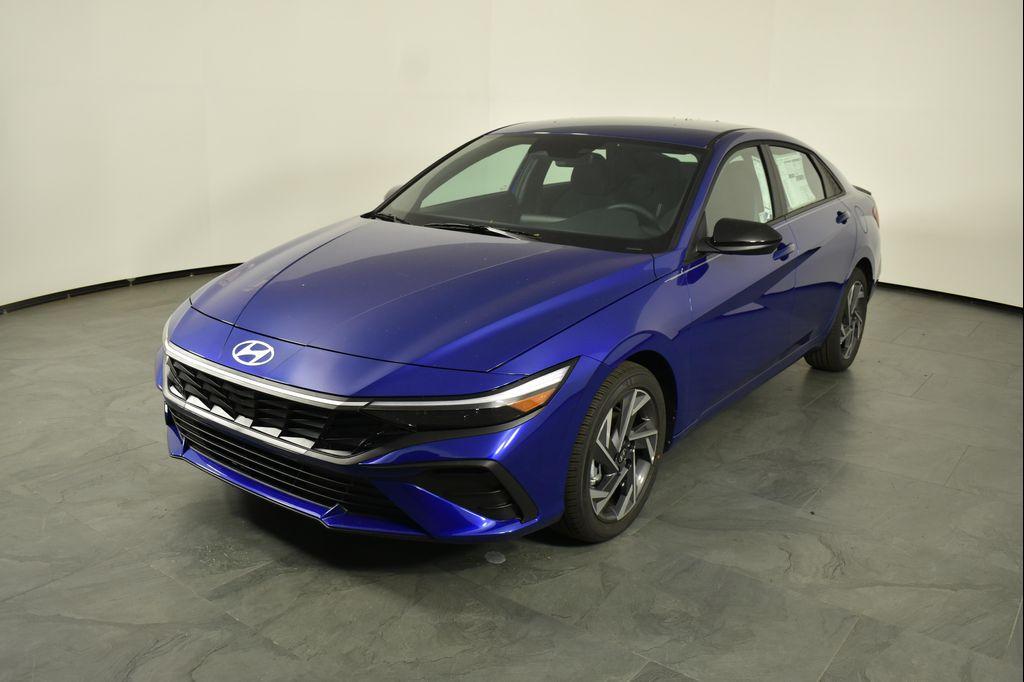 new 2025 Hyundai Elantra car, priced at $21,514