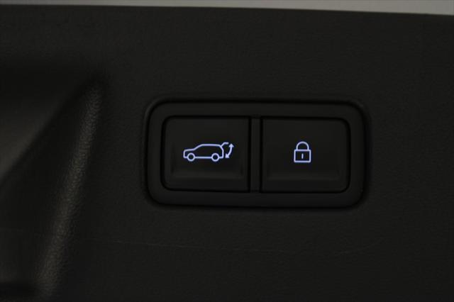 used 2024 Hyundai Santa Fe car, priced at $31,069