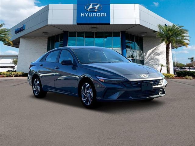 new 2025 Hyundai Elantra car, priced at $23,073