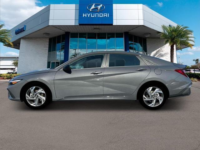 new 2025 Hyundai Elantra car, priced at $23,073
