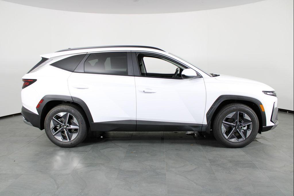 new 2026 Hyundai Tucson car, priced at $29,074