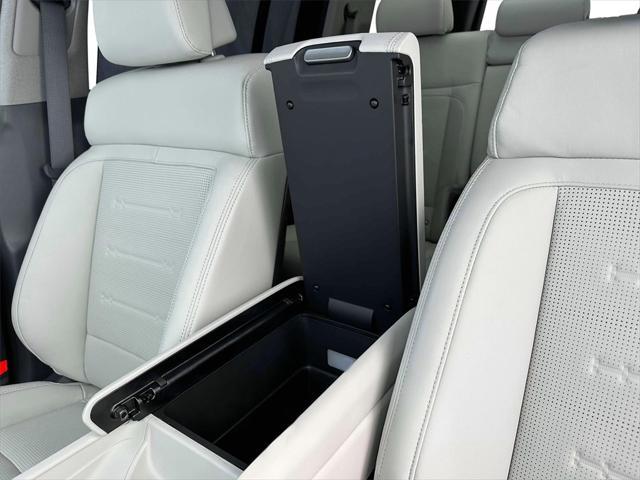 new 2025 Hyundai Santa Fe car, priced at $44,904