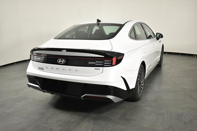 new 2024 Hyundai Sonata Hybrid car, priced at $32,915