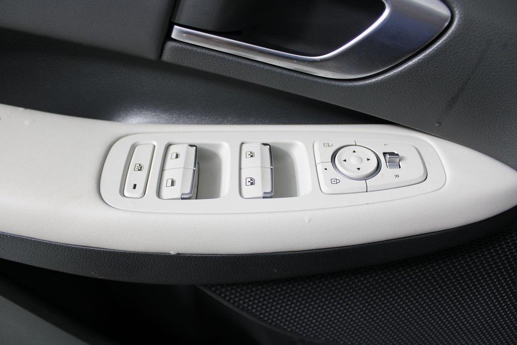 used 2023 Hyundai Sonata car, priced at $20,587