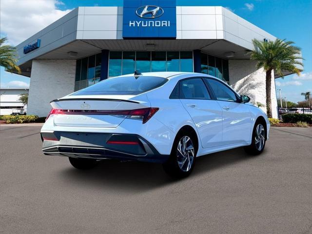 new 2025 Hyundai Elantra car, priced at $23,558