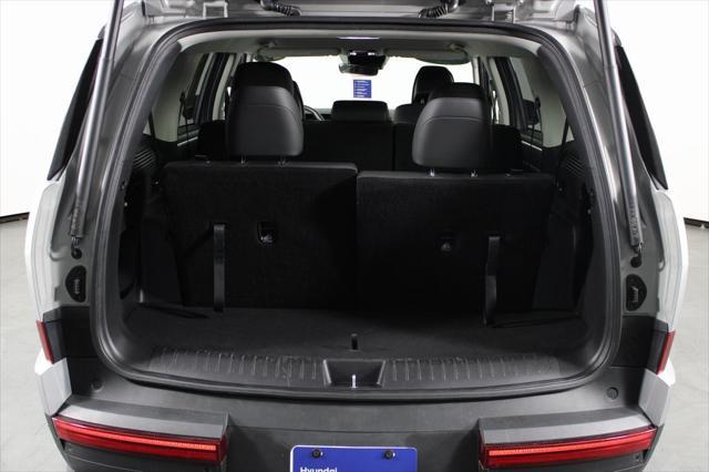 used 2024 Hyundai Santa Fe car, priced at $31,098
