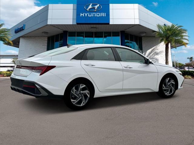 new 2025 Hyundai Elantra car, priced at $26,024