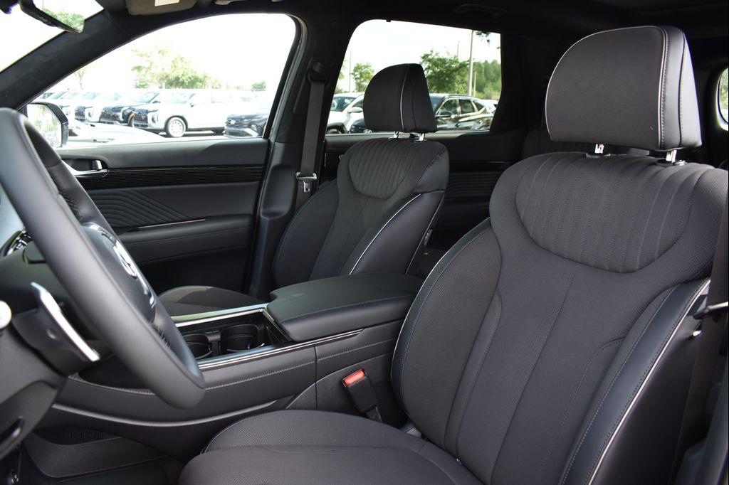 new 2025 Hyundai Palisade car, priced at $48,551