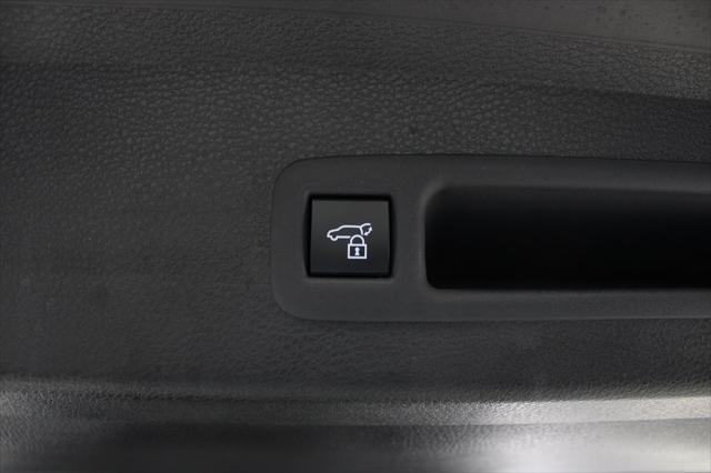 used 2025 Toyota Sienna car, priced at $47,699