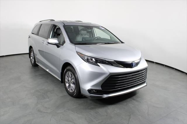 used 2025 Toyota Sienna car, priced at $47,699
