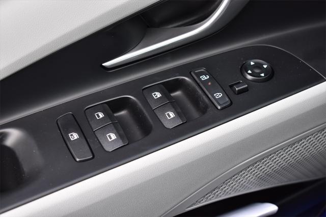 new 2025 Hyundai Elantra car, priced at $27,713