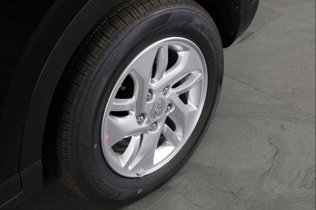 new 2025 Hyundai Venue car, priced at $20,570