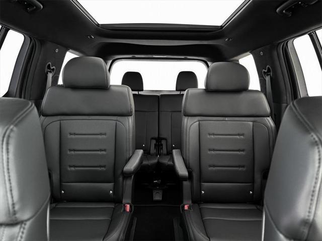 new 2025 Hyundai Santa Fe car, priced at $45,164