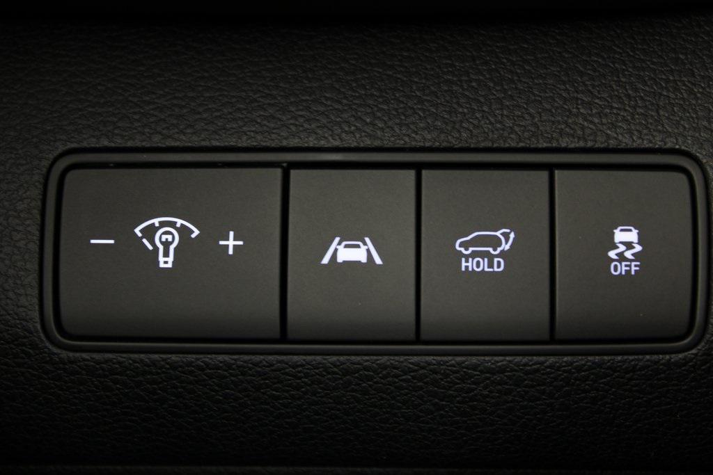 used 2023 Hyundai Santa Fe car, priced at $18,989