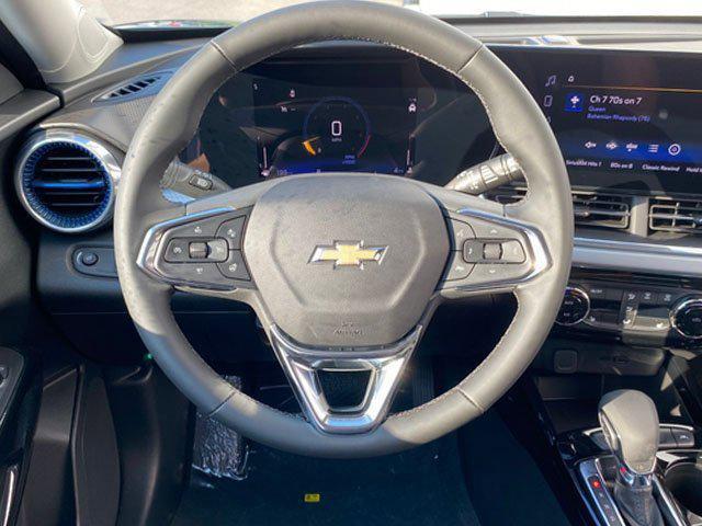 new 2025 Chevrolet Trax car, priced at $24,955