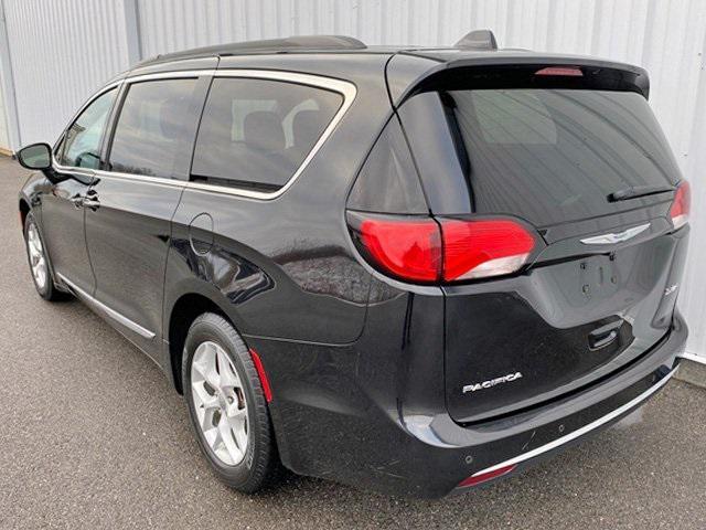 used 2017 Chrysler Pacifica car, priced at $12,342