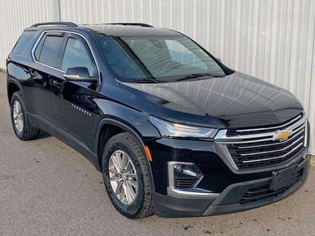 used 2022 Chevrolet Traverse car, priced at $32,392