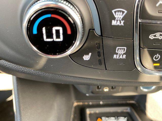 used 2022 Chevrolet Traverse car, priced at $32,392