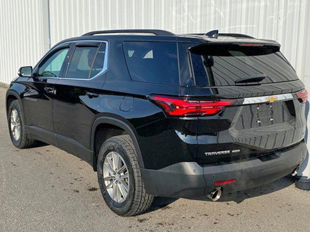 used 2022 Chevrolet Traverse car, priced at $32,392