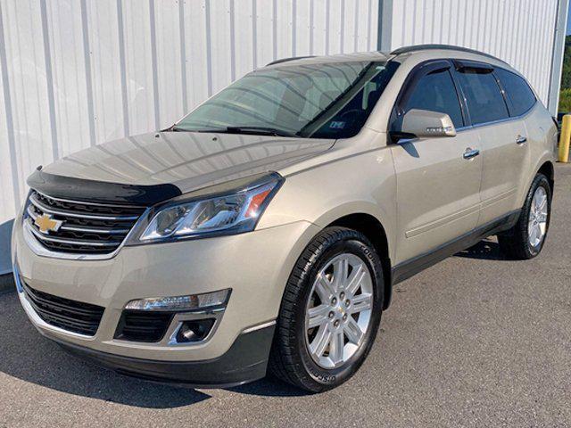 used 2014 Chevrolet Traverse car, priced at $10,110